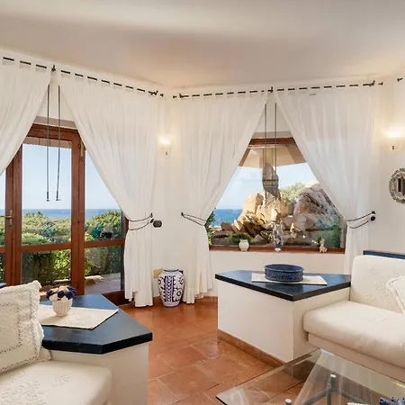 Mit Privatem Garten Und Meerblick Casa vacanze Costa Paradiso